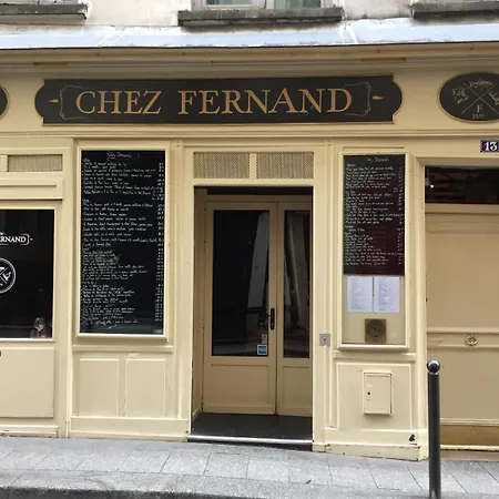 Midnight St Germain Apartment *